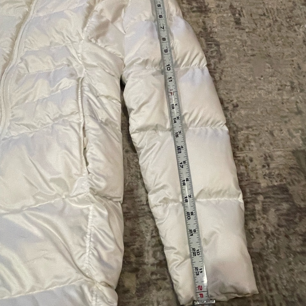Women’s S-down coat excellent condition - Picture 9 of 10